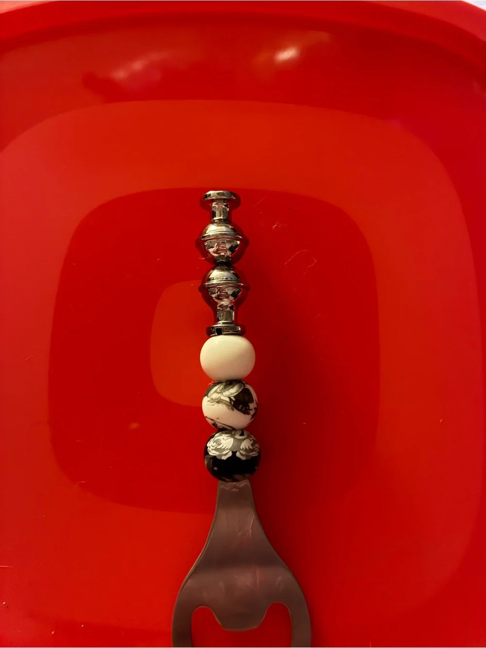 Decorative Black and White Beaded bottle opener - Unbranded